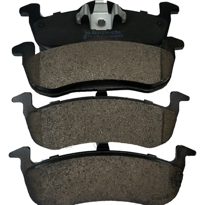 Semi-metalen keramische voorbremsplaten voor Japanse auto's OE 04465-60080 04465-35280