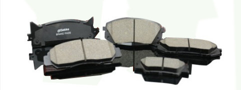 OE 04466-06020 04466-20100 8V0698151C 04466-33130 Toyota Camry Tiguan Keramische remplakken