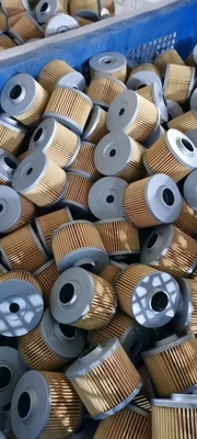 Oliefilter voor auto's met halfmetaal en papierfilter OE 15208-5758R Grote capaciteit